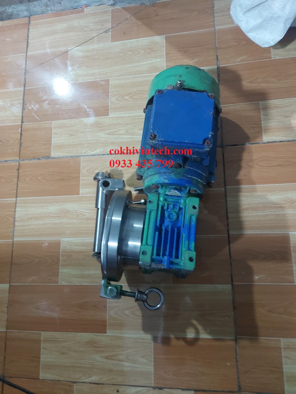 Mặt bích motor