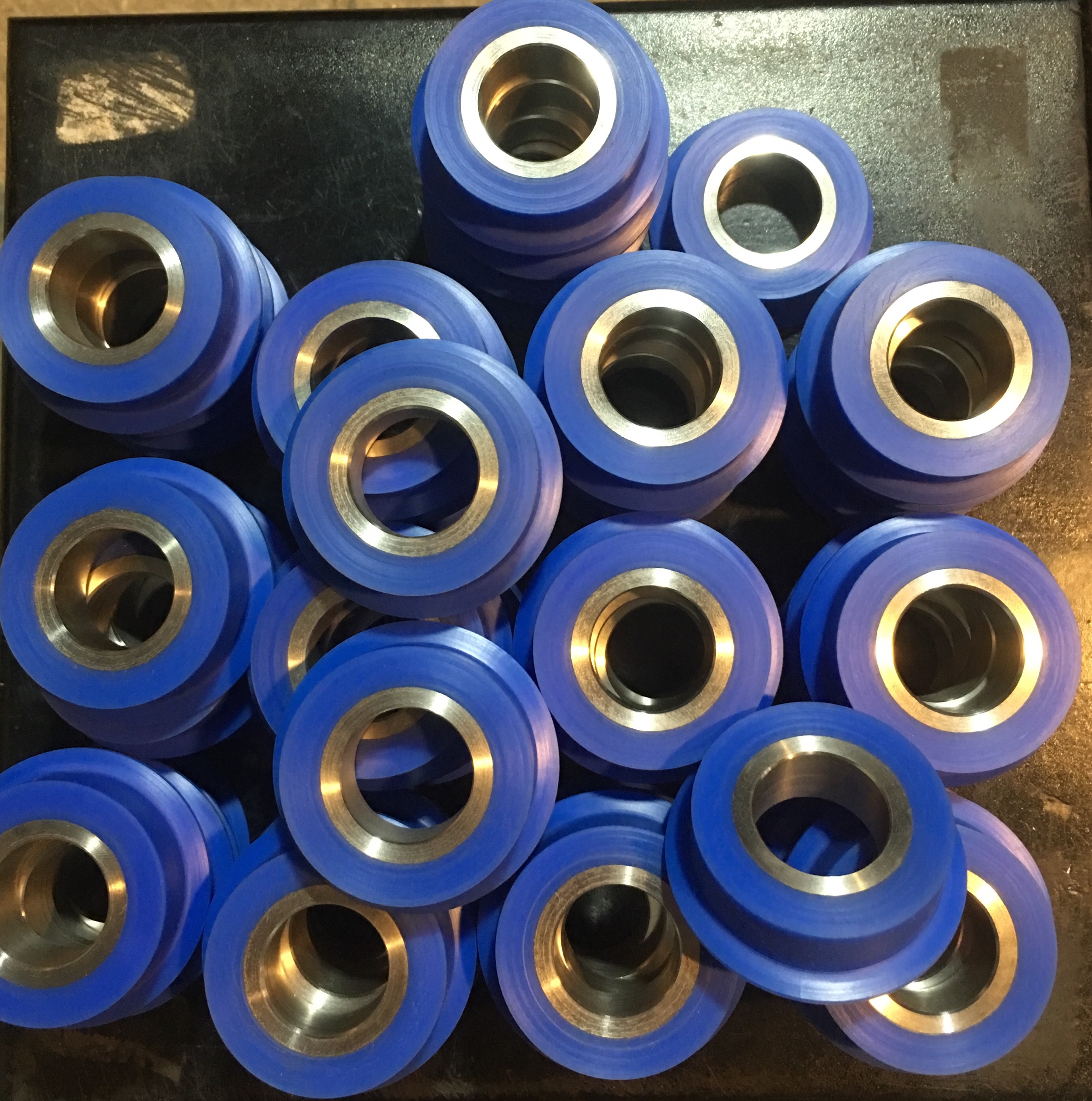 Con lăn bọc nhựa